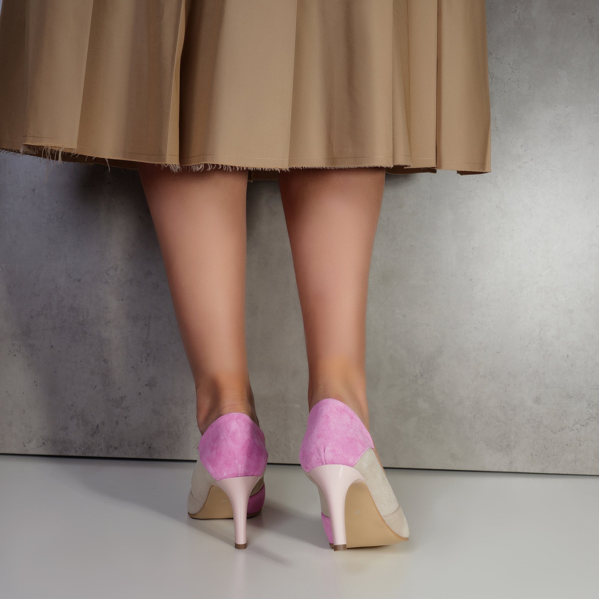 Pantofi Stiletto Piele Intoarsa Nude Roze Maurice V21 - Orice Culoare