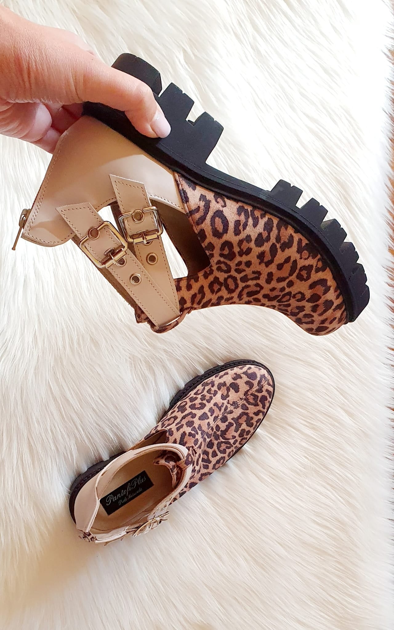 Ghete Piele Imprimeu Sarpe Sara  V41 - Orice Culoare