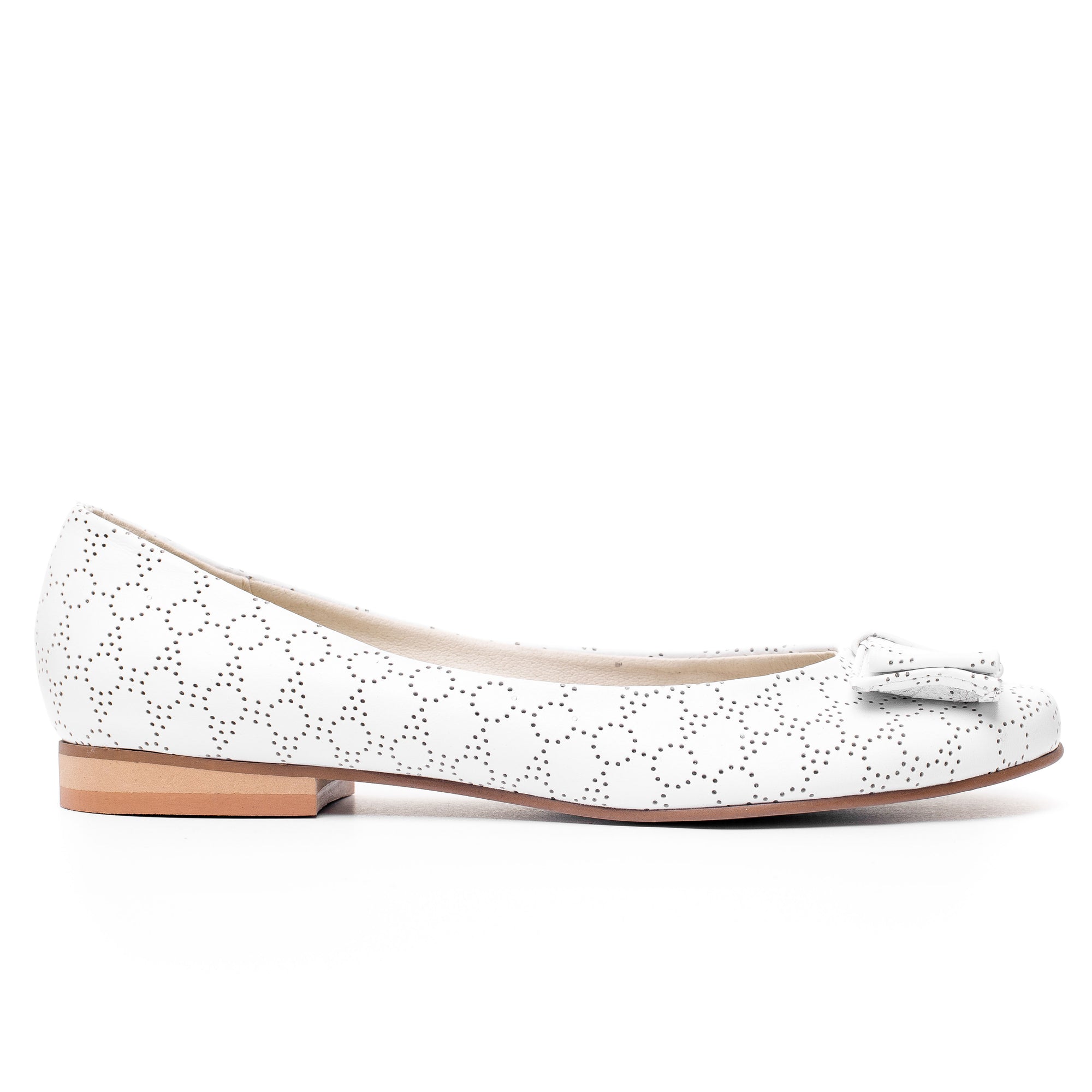 Balerini piele naturala Chic Alb Perforat disponibili pe orice culoare