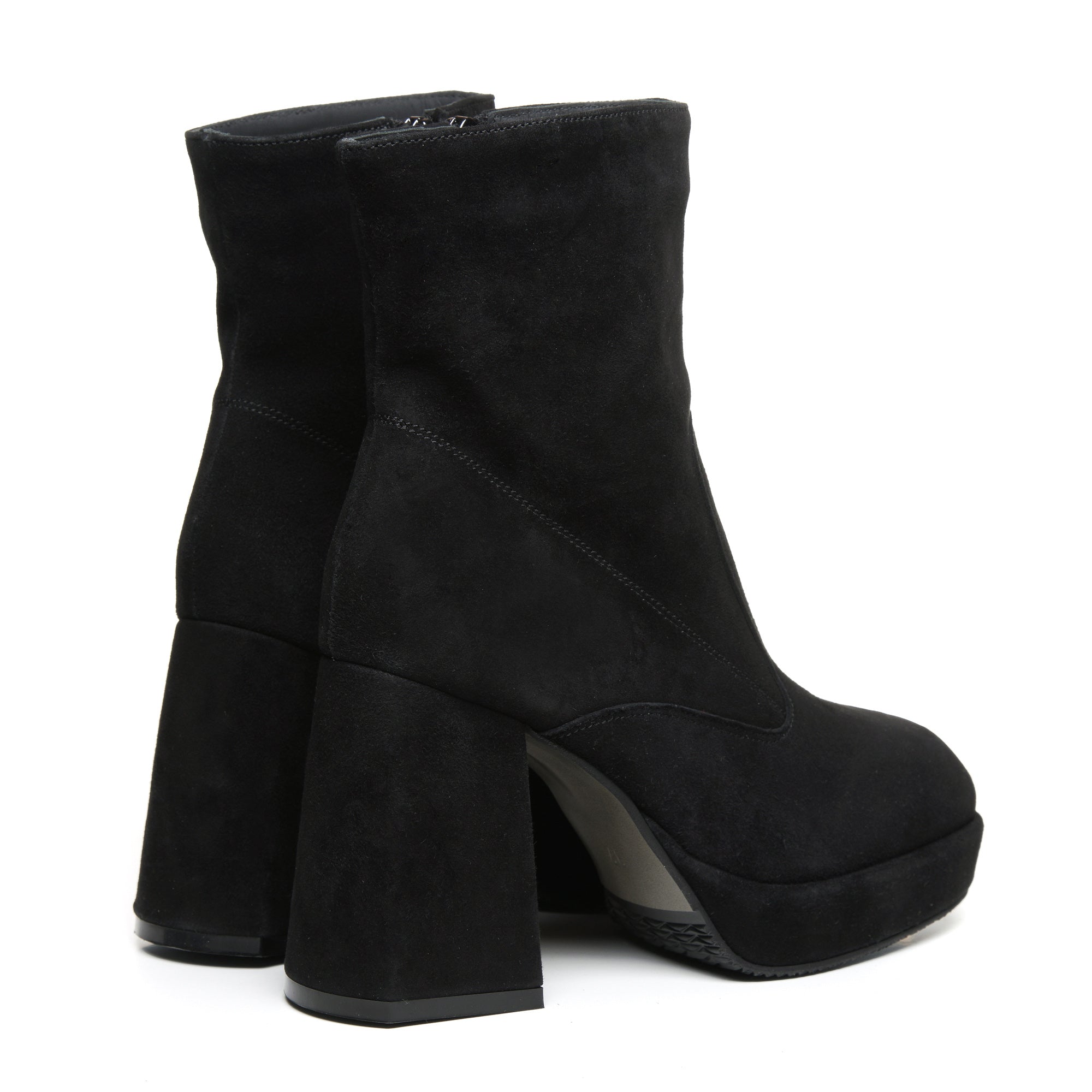 Botine cu platforma si toc piele intoarsa Ava T41 - Orice Culoare