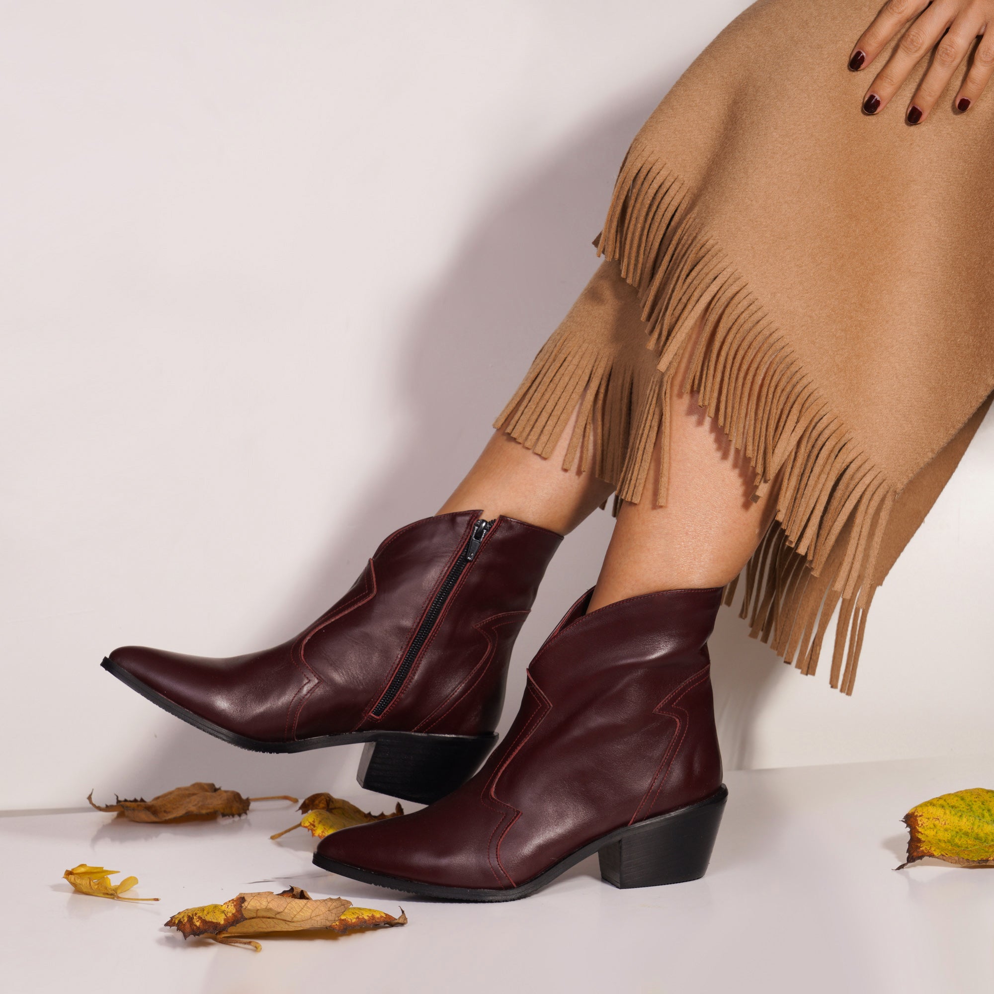 Ciocate piele naturala maro Chloe A10 - orice culoare