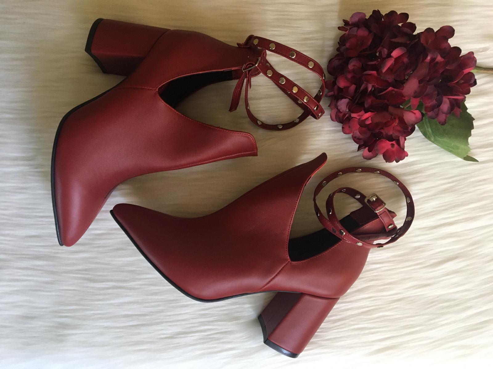 Ghete Dama Piele Bordo Adel L11  - Orice Culoare