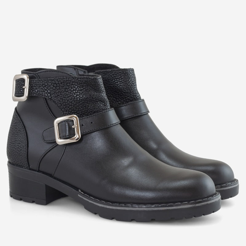 Ghete dama piele naturala negru insertii Delia D17