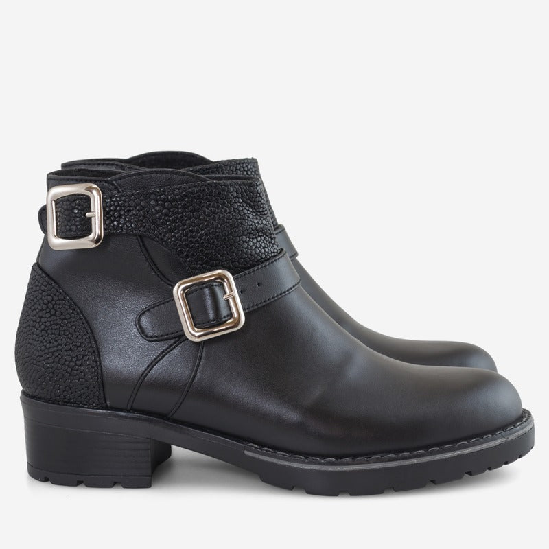 Ghete dama piele naturala negru insertii Delia D17