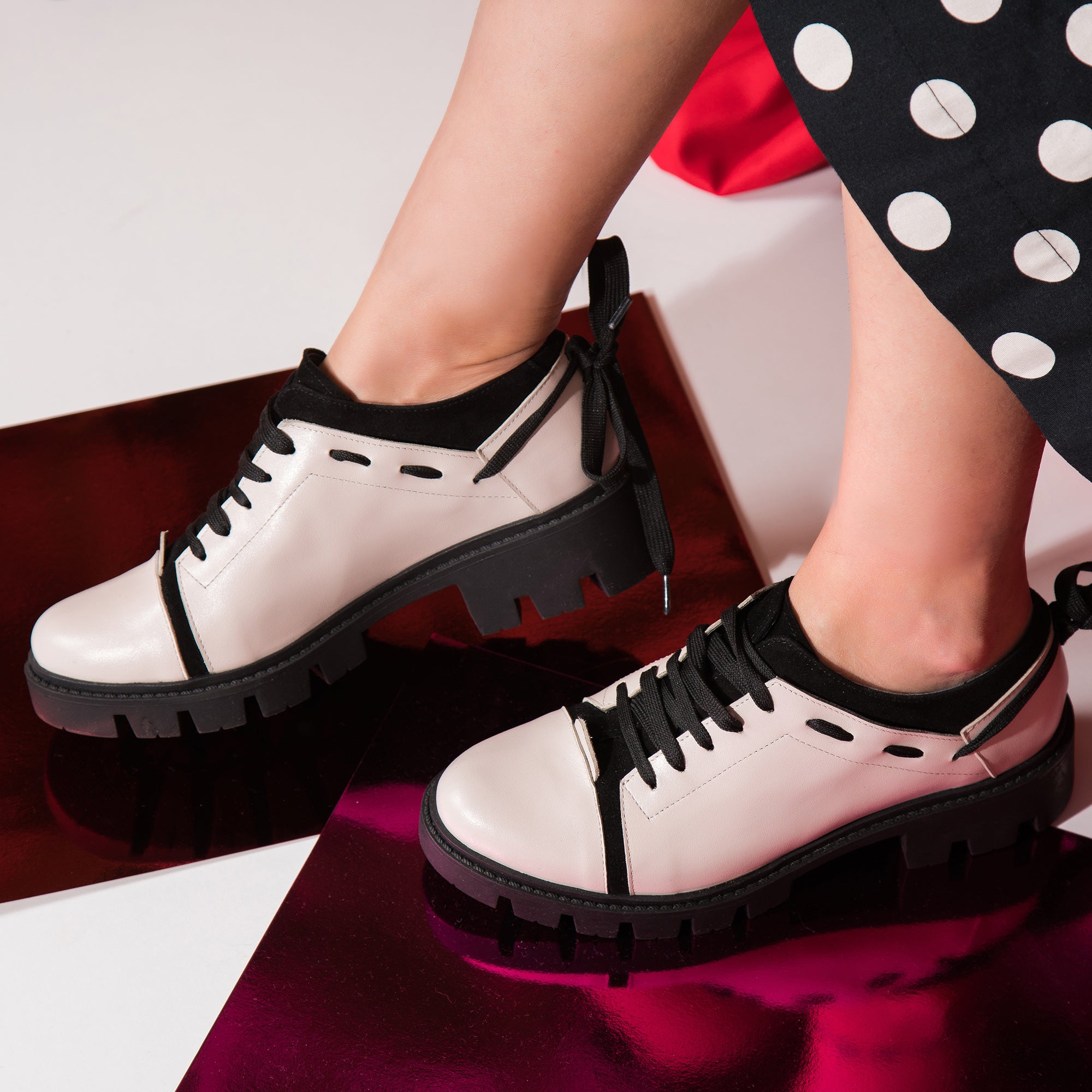 Pantofi Dama Casual Chic cu Siret V20  - orice culoare