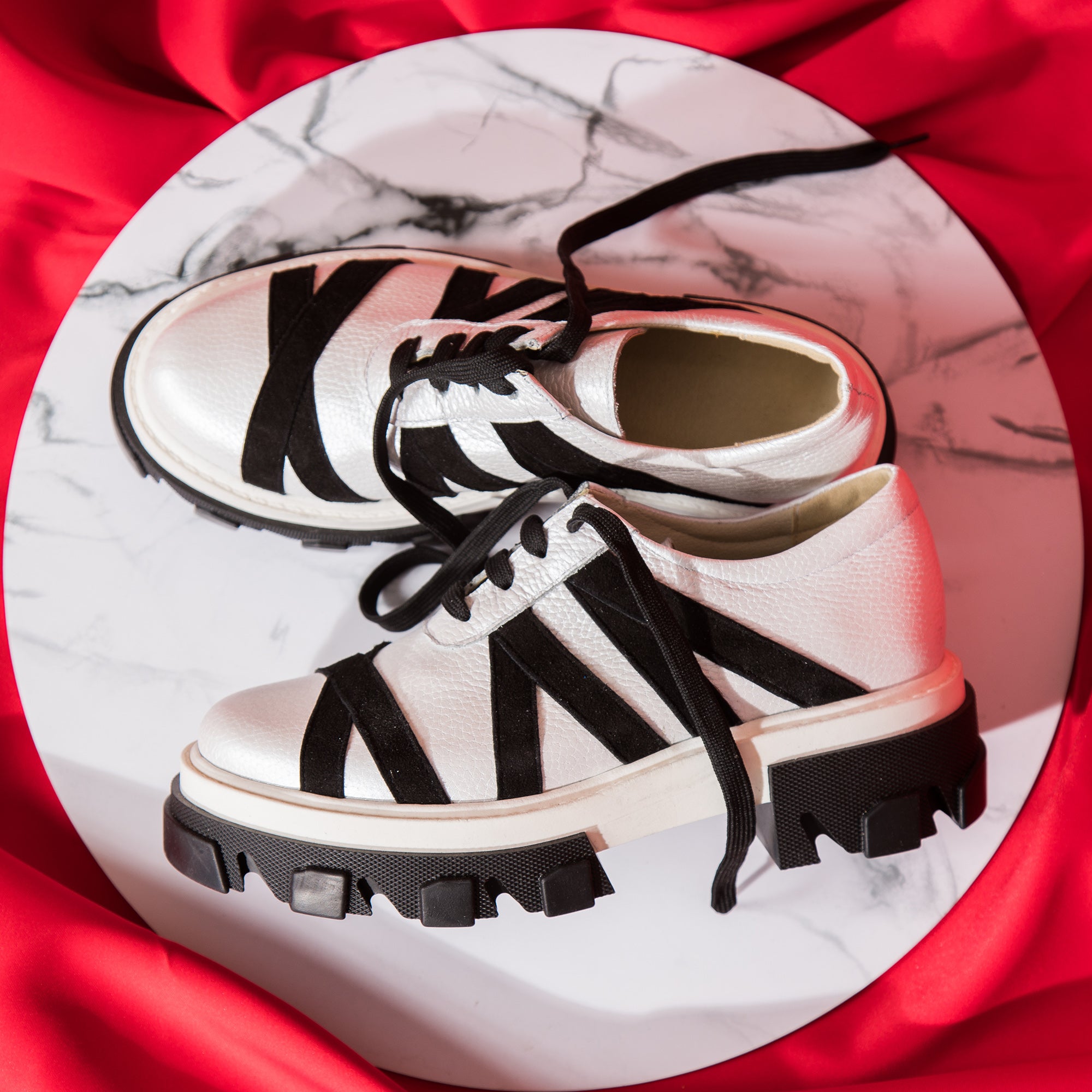 Pantofi Dama Talpa Bocanc Alb/Negru V14  - orice culoare