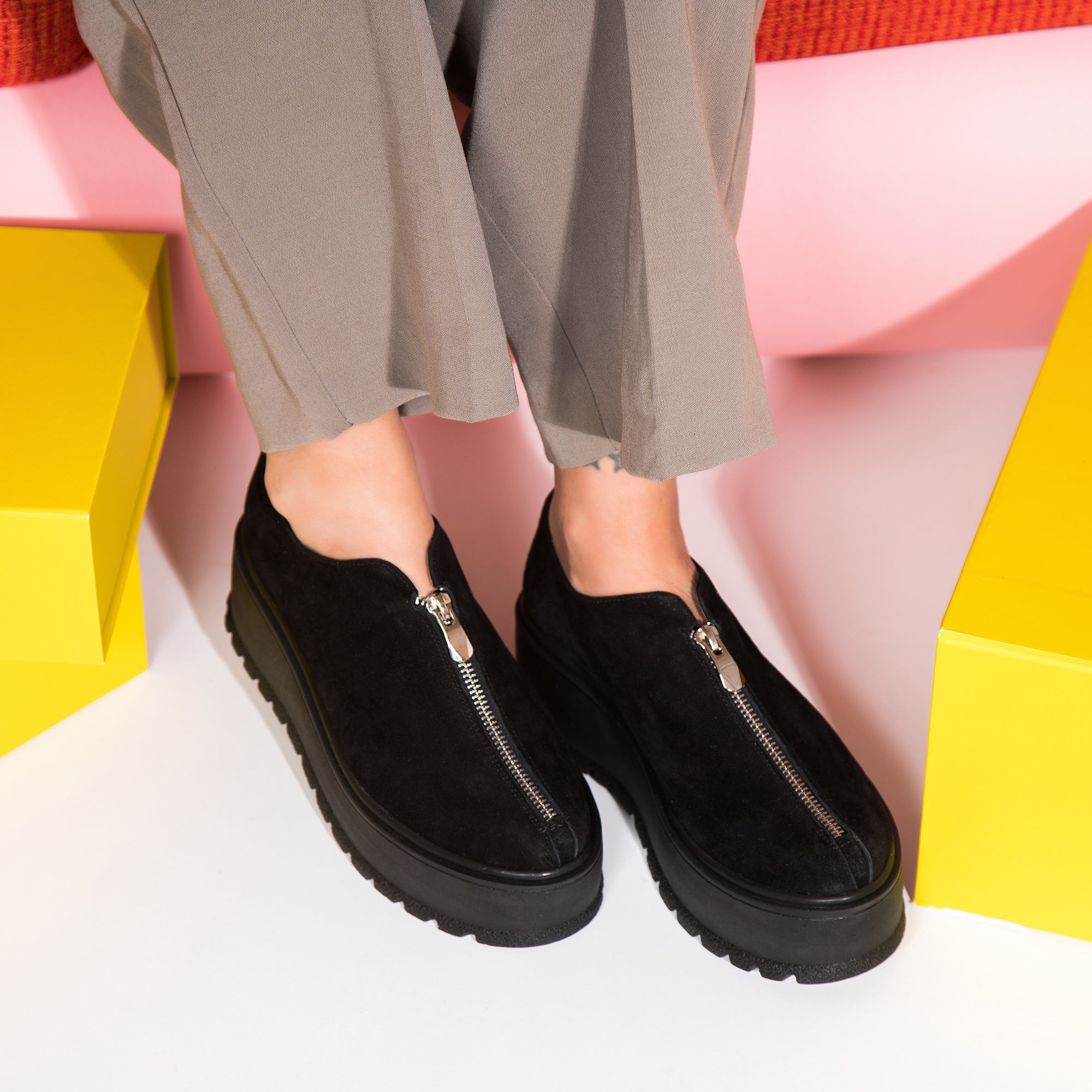 Pantofi Piele Intoarsa Talpa Inalta Fashion V10  - orice culoare