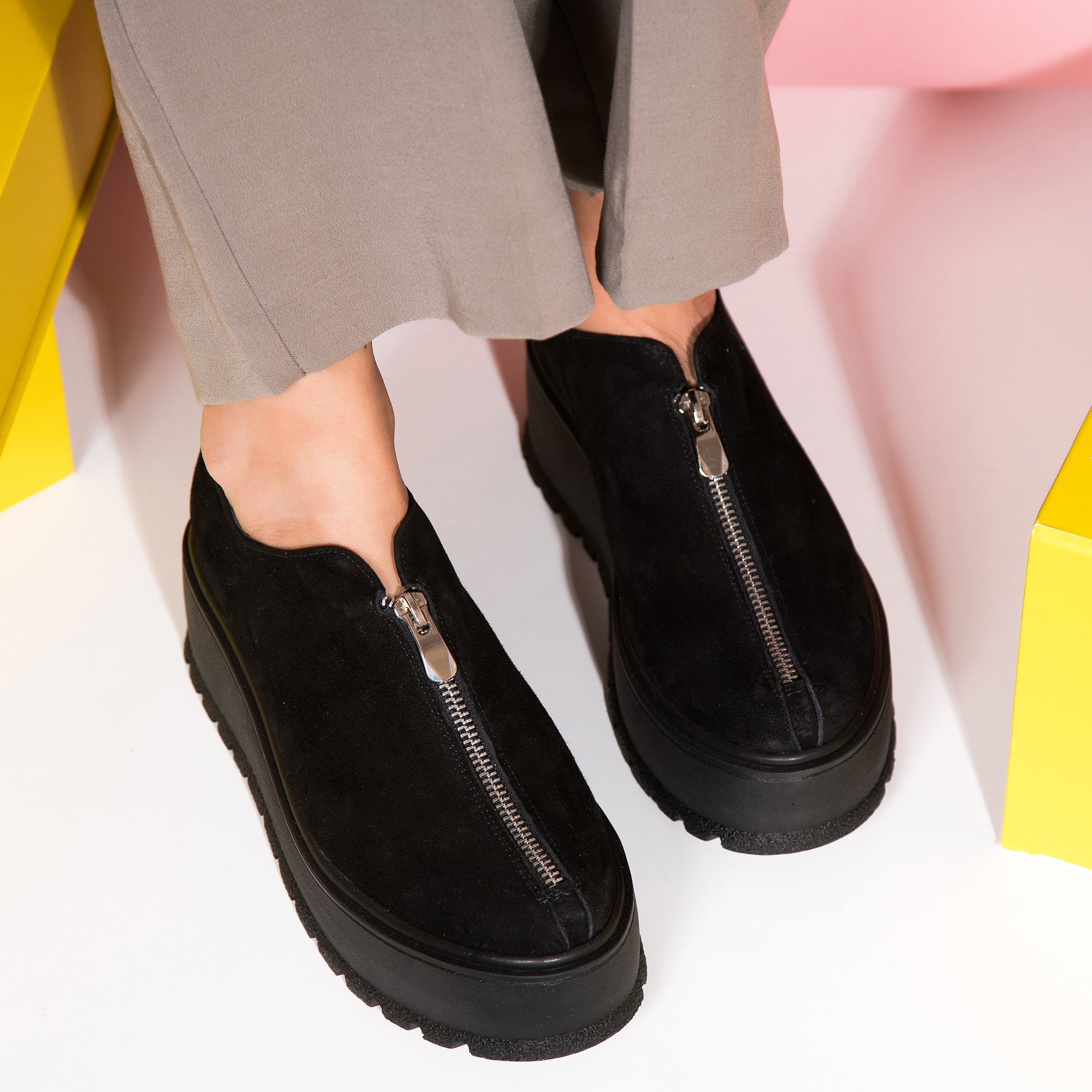 Pantofi Piele Intoarsa Talpa Inalta Fashion V10  - orice culoare