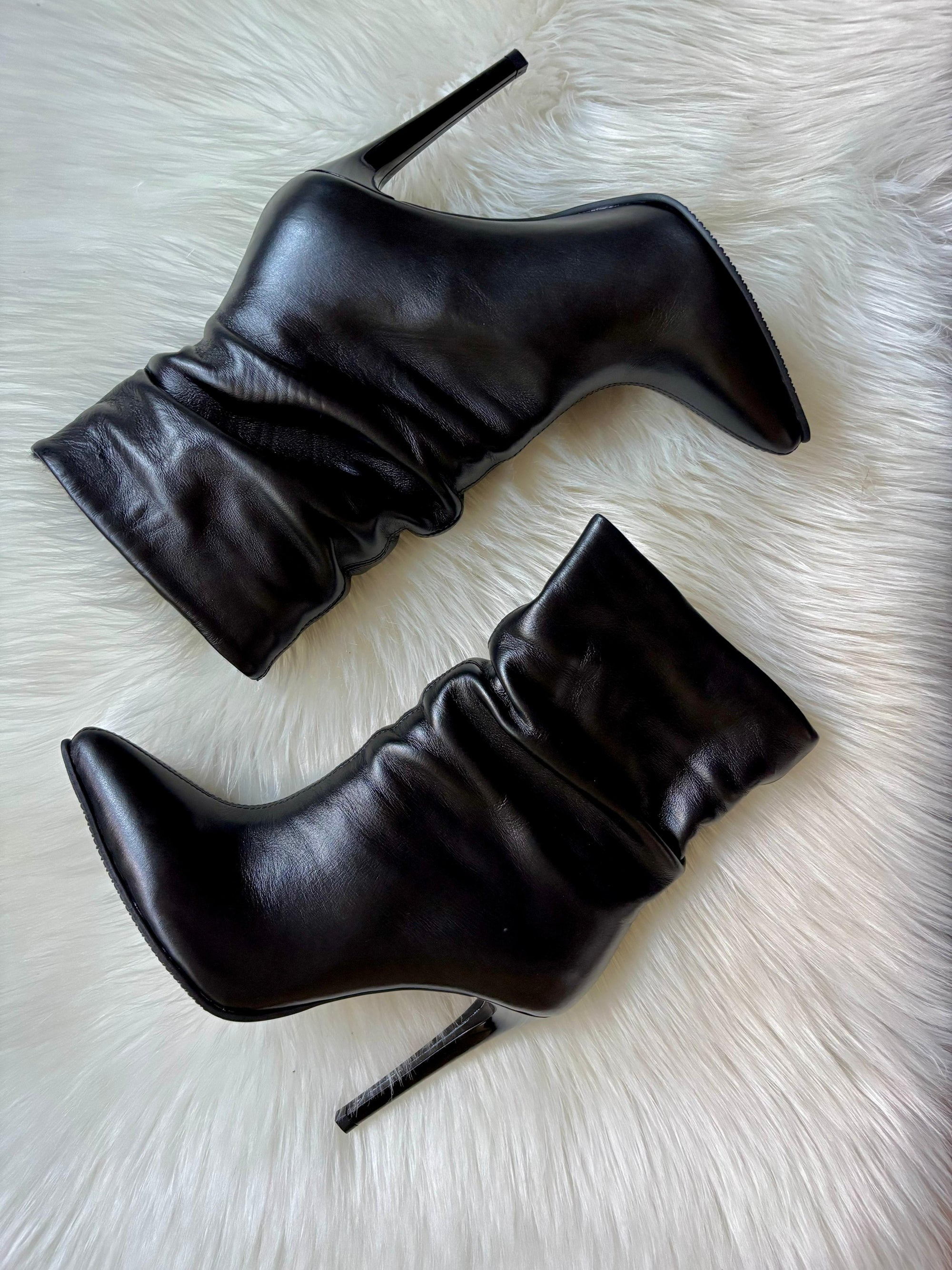 Botine piele intoarsa negru fronsate C7  - orice culoare