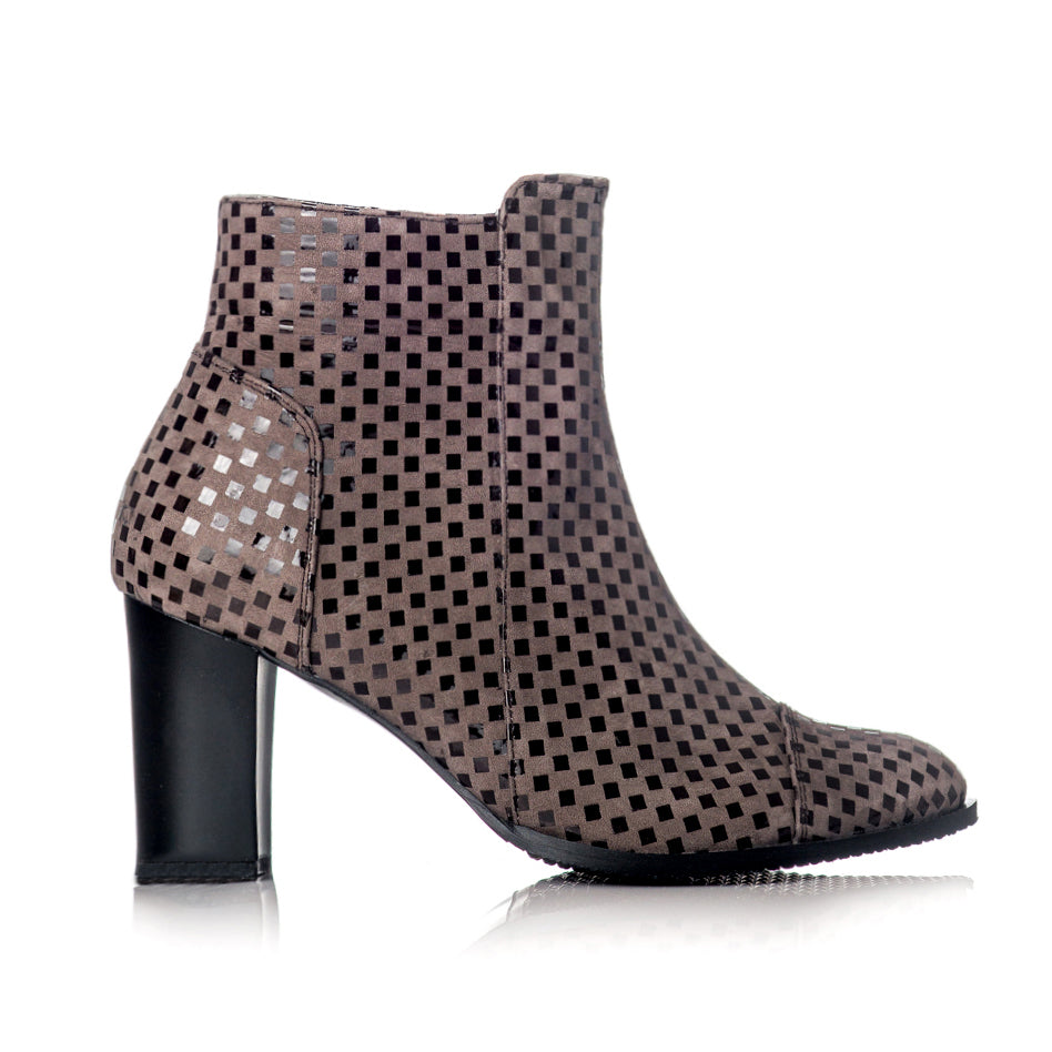 Ghete dama V10 piele naturala rosu - orice culoare
